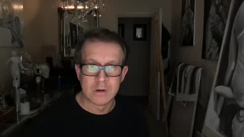 Snapshot of artisterotic chatting on December 11, 4:48 pm artisterotic online show from December 11, 4:48 pm