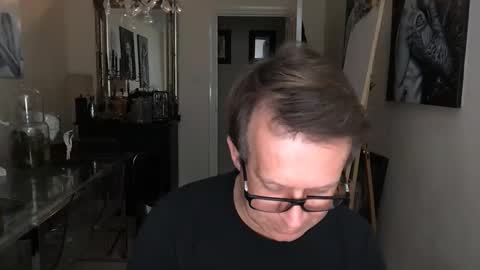 Snapshot of artisterotic chatting on January 27, 6:31 pm artisterotic online show from January 27, 6:31 pm