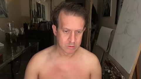 Snapshot of artisterotic chatting on January 15, 7:37 am artisterotic online show from January 15, 7:37 am