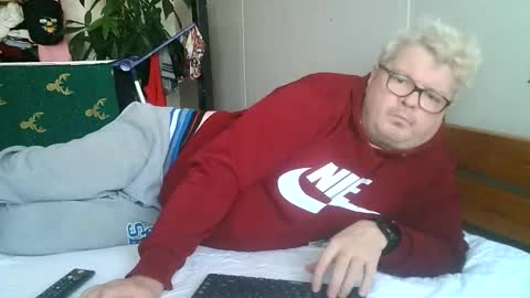 artuditu36 online show from January 6, 12:53 pm