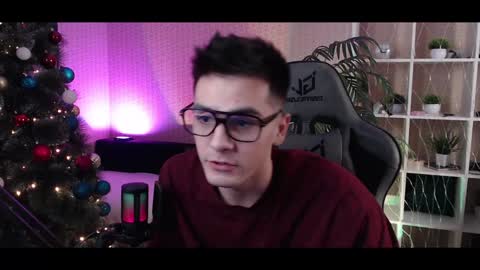 Artur Cumalot online show from December 3, 1:28 am