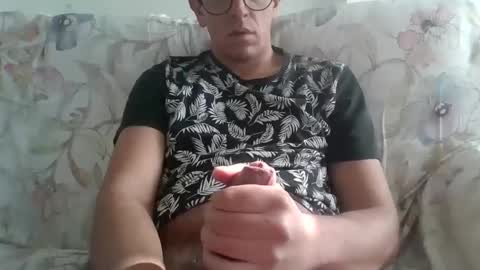 arturpaulval online show from December 7, 11:07 am