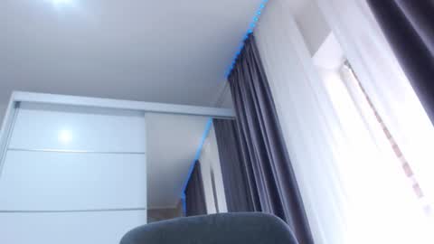 AryanAian1 online show from February 14, 8:42 am