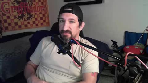 Snapshot of asanator101 chatting on October 24, 8:05 am DevilPup75 online show from October 24, 8:05 am