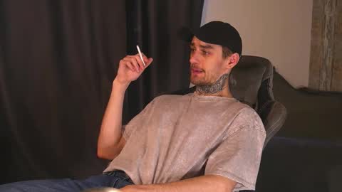 Jerk Machine online show from March 21, 10:09 am