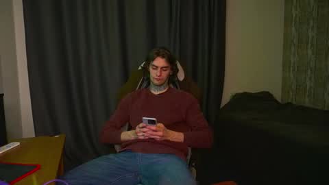 Jerk Machine online show from November 19, 3:56 pm