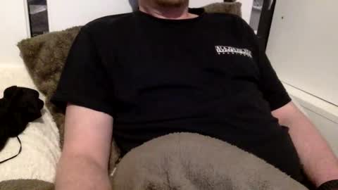 asho11223344 online show from February 28, 9:25 pm