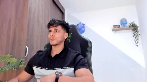 my name real is camilo online show from January 23, 5:02 am