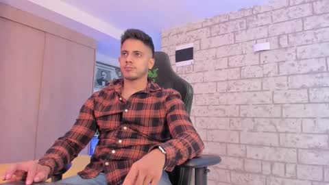 my name real is camilo online show from February 16, 2:42 am