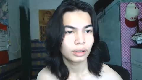 asian_babyboi online show from March 8, 4:05 am