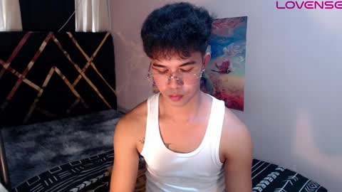 asiancum_peter online show from March 16, 5:36 am