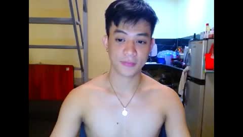 asiandreamboyx online show from February 20, 7:54 am