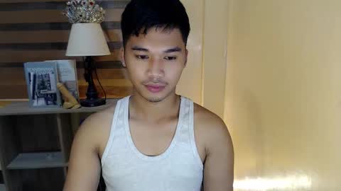 asianhunk_jamesx online show from January 5, 6:44 pm