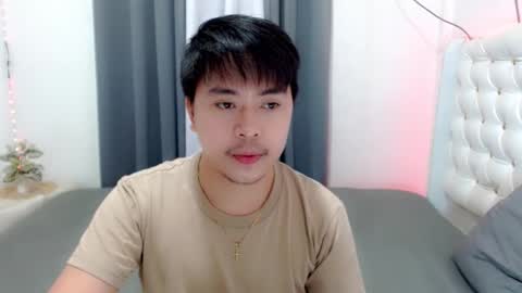 Roy online show from December 16, 12:06 pm