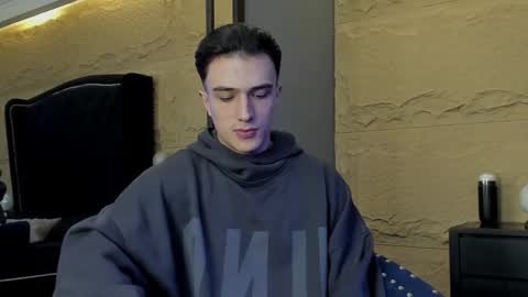 Aslan  online show from March 24, 1:55 am