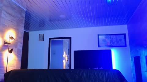 Snapshot of asmodeo_cox chatting on March 9, 9:24 am Asmodeo  -   online show from March 9, 9:24 am