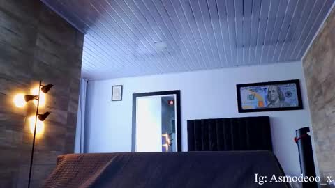 Snapshot of asmodeo_cox chatting on September 24, 1:42 pm Asmodeo  -   online show from September 24, 1:42 pm