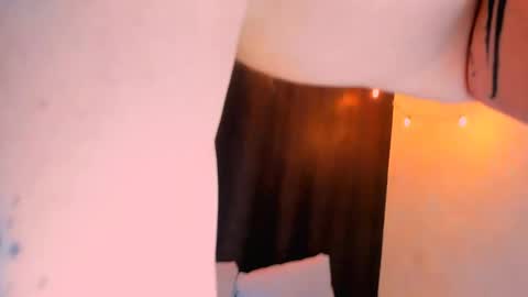 asshunter4k online show from December 19, 2:47 pm