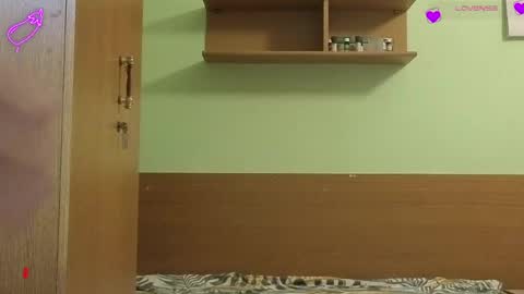 astleitx online show from April 6, 8:20 pm