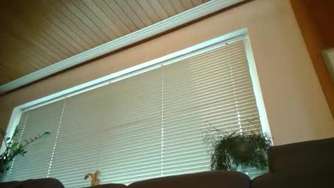 Snapshot of asusandy chatting on February 28, 1:14 pm asusandy online show from February 28, 1:14 pm