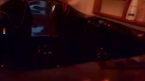 jonnyandrew online show from October 16, 1:30 pm