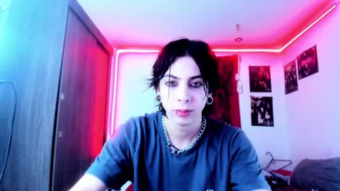 athenauwu online show from December 29, 5:31 am