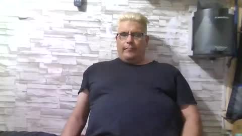 A online show from February 3, 5:29 am