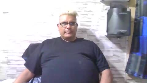 A online show from February 6, 10:15 am