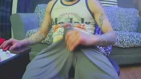 AUCHECKMEOUT online show from December 25, 7:56 pm