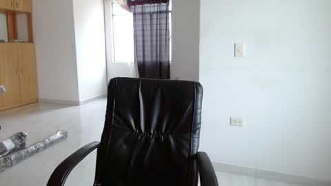 Aureliano online show from February 8, 10:25 pm