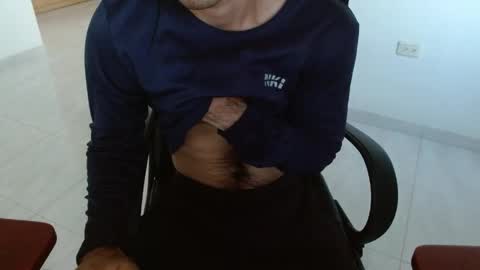 Aureliano online show from May 28, 10:30 pm