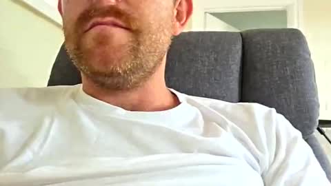 aussie_dadbod10 online show from January 14, 10:57 pm