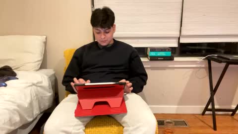 HarrisonGeorge online show from March 4, 4:38 am