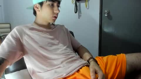 austin1119a online show from January 12, 2:48 am