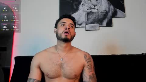 Snapshot of austintorres_ chatting on September 24, 2:55 am AustinTorres  online show from September 24, 2:55 am