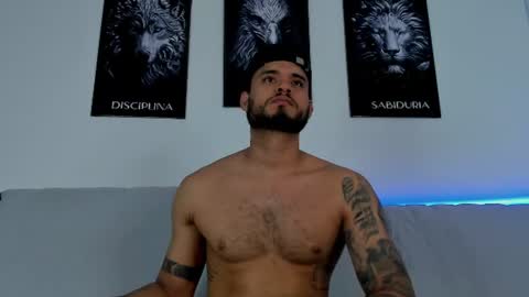 AustinTorres  online show from June 29, 12:17 am