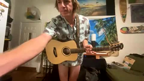 averagesizeboto online show from October 16, 6:54 am