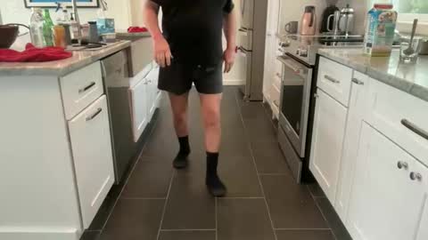 avgdiver online show from March 6, 1:41 pm