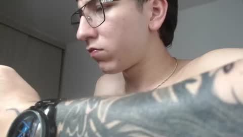 axel__master online show from June 23, 4:17 am