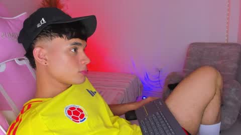 AXEL online show from June 27, 9:45 am