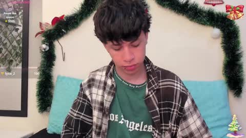 Axel Evanss online show from December 15, 1:32 pm