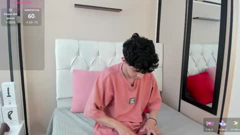 Axel Evanss online show from September 15, 5:25 pm