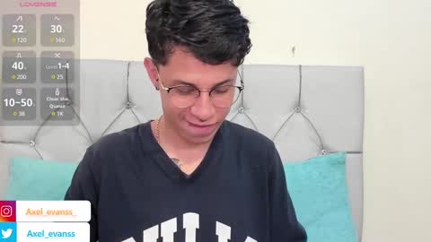 Axel Evanss online show from February 11, 1:20 pm