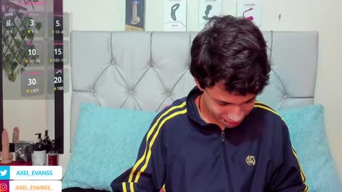 Axel Evanss online show from December 2, 12:38 pm