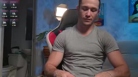 Axel Fairchaild online show from February 10, 2:00 pm