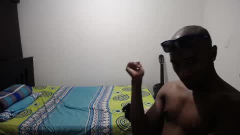 Snapshot of axel_rios_207467 chatting on October 14, 11:23 pm axel rios online show from October 14, 11:23 pm