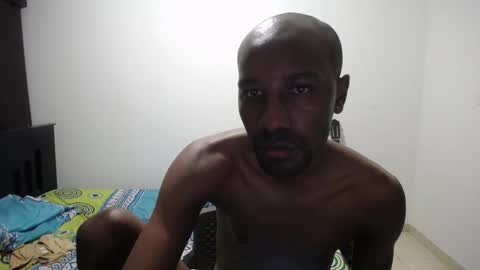 Snapshot of axel_rios_207467 chatting on October 19, 3:00 am axel rios online show from October 19, 3:00 am