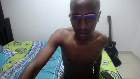 Snapshot of axel_rios_207467 chatting on October 7, 2:37 am axel rios online show from October 7, 2:37 am