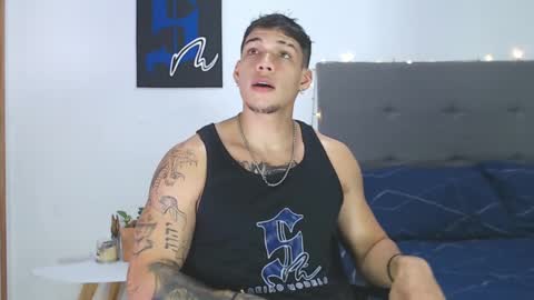 Snapshot of axel_taylor21 chatting on January 13, 4:50 am INDEPENDENT MODEL  online show from January 13, 4:50 am