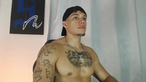 Snapshot of axel_taylor21 chatting on January 31, 7:51 pm INDEPENDENT MODEL  online show from January 31, 7:51 pm